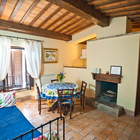 Casa Castellina ξενώνας Φολίνιο Δωμάτιο φωτογραφία