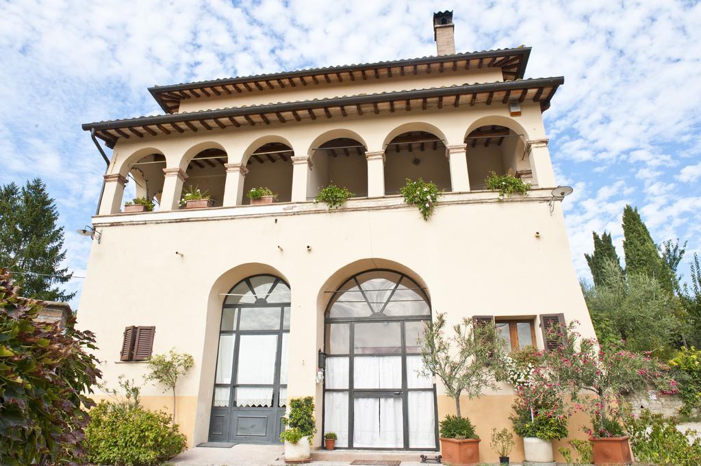 Casa Castellina ξενώνας Φολίνιο Δωμάτιο φωτογραφία