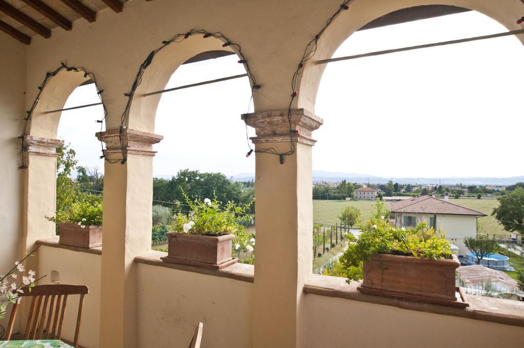 Casa Castellina ξενώνας Φολίνιο Δωμάτιο φωτογραφία